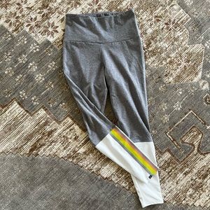 Onzie Flow leggings size M/L